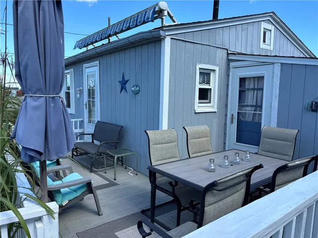 $225,000 | 271 Great Island Road, Narragansett, RI 02882