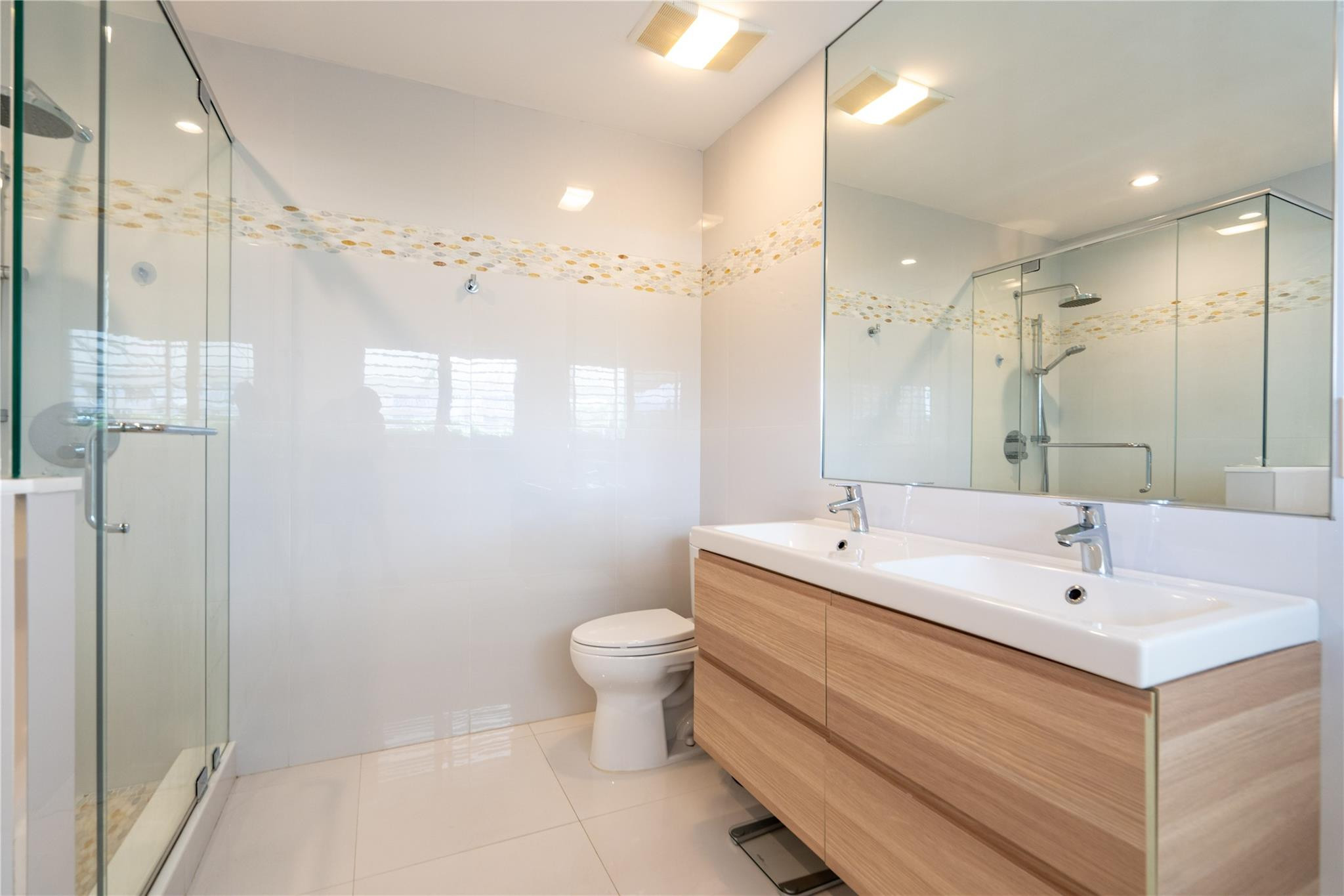 2762 Northeast 3rd Street Pompano Beach, FL 33062 - Photo 19 of 44 Photo 19