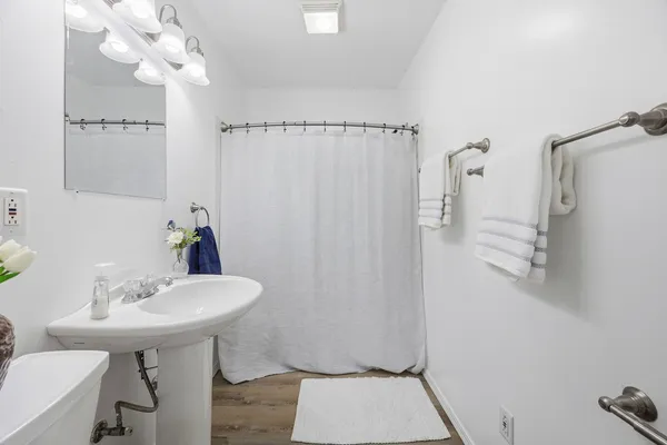 $110,000 | 910 North Mason Street, Bloomington, IL 61701