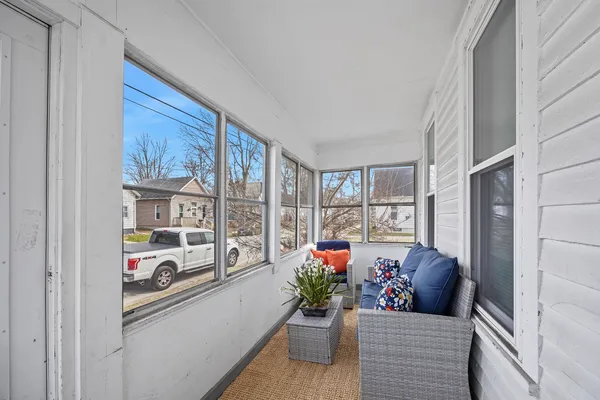 $110,000 | 910 North Mason Street, Bloomington, IL 61701