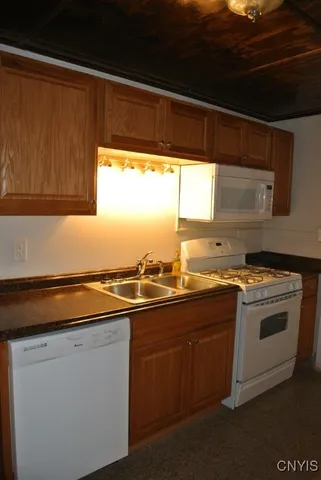 $724,900 | 718-720 Westcott Street, Unit 20, Syracuse, NY 13210