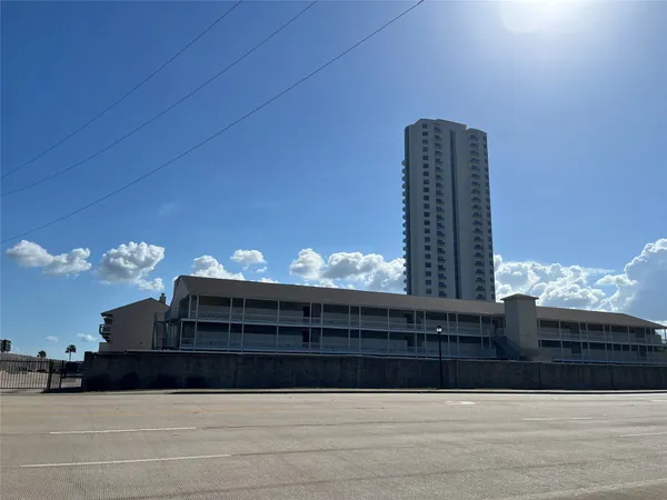 a view of outdoor space with trees all around