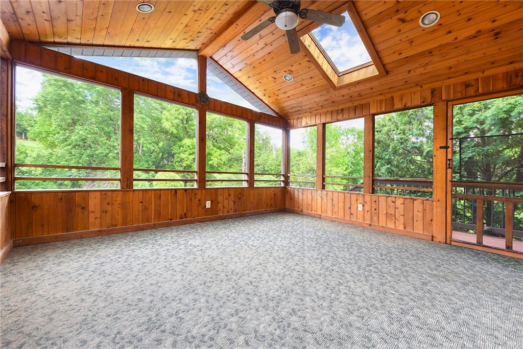 153 Oakwood Road Canonsburg, PA 15317 - Photo 24 of 50