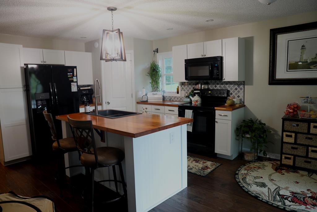 706 Holston Spring Road Rural Retreat, VA 24368 - Photo 24 of 46 Gallery Image 24