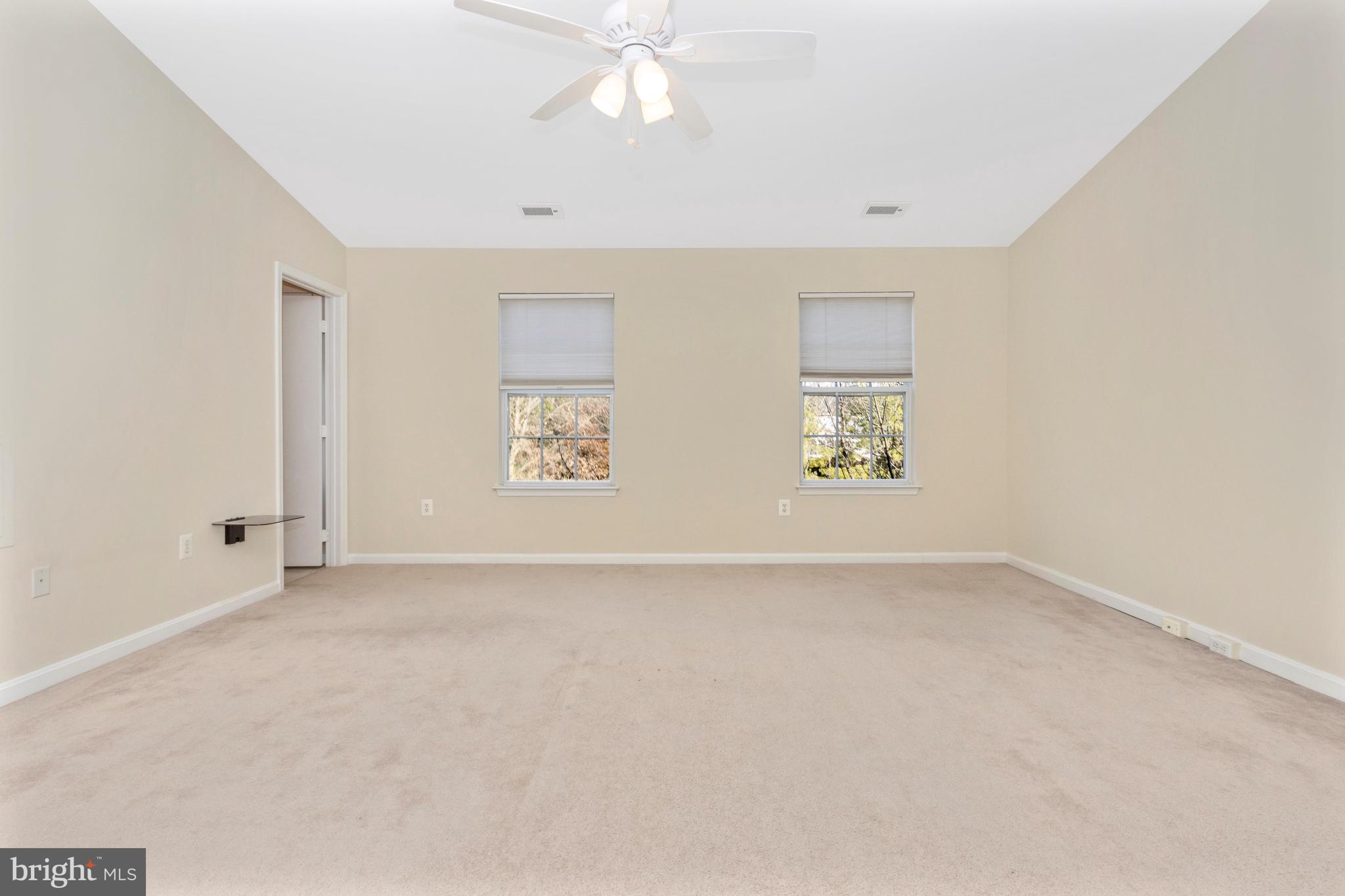 143 Heathfield Drive Frederick, MD 21702 - Photo 19 of 32 Primary Bedroom