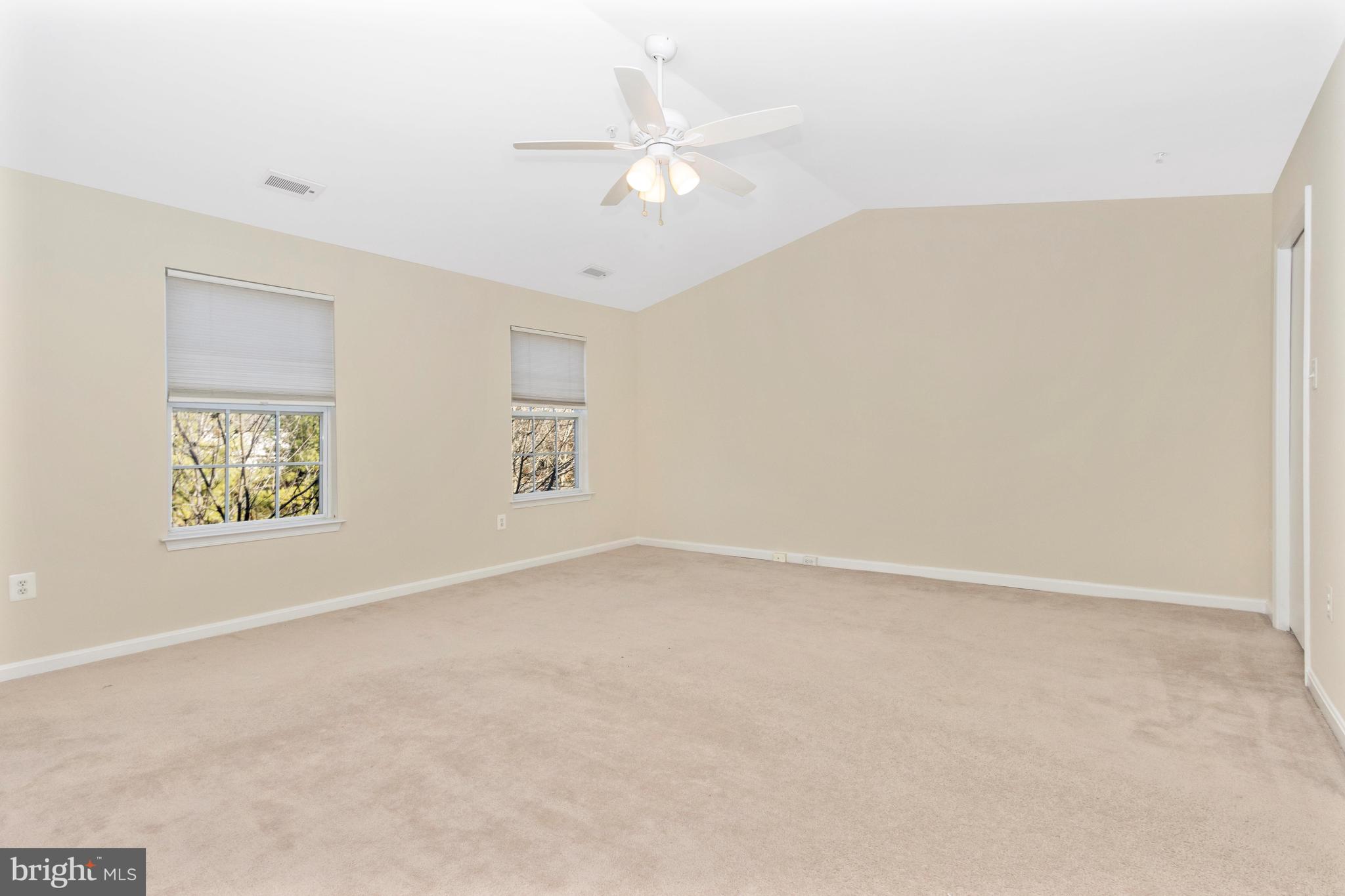 143 Heathfield Drive Frederick, MD 21702 - Photo 20 of 32 Primary Bedroom