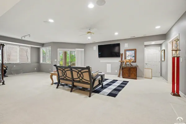 $624,900 | 5727 Villa Drive, Lawrence, KS 66047