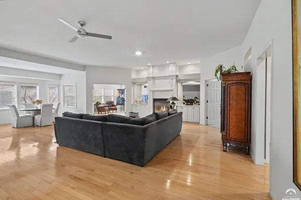 $624,900 | 5727 Villa Drive, Lawrence, KS 66047