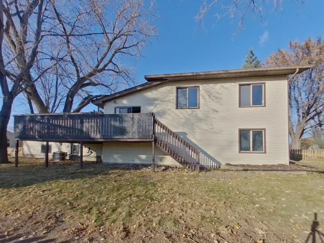 $3,269 | 2361 5th Street Northwest, New Brighton, MN 55112