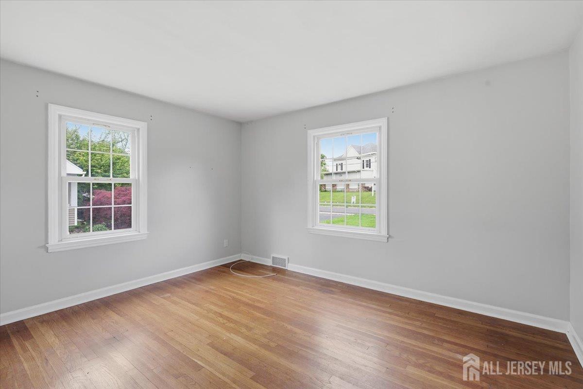 147 Main Street Lebanon, NJ 08833 - Photo 10 of 32