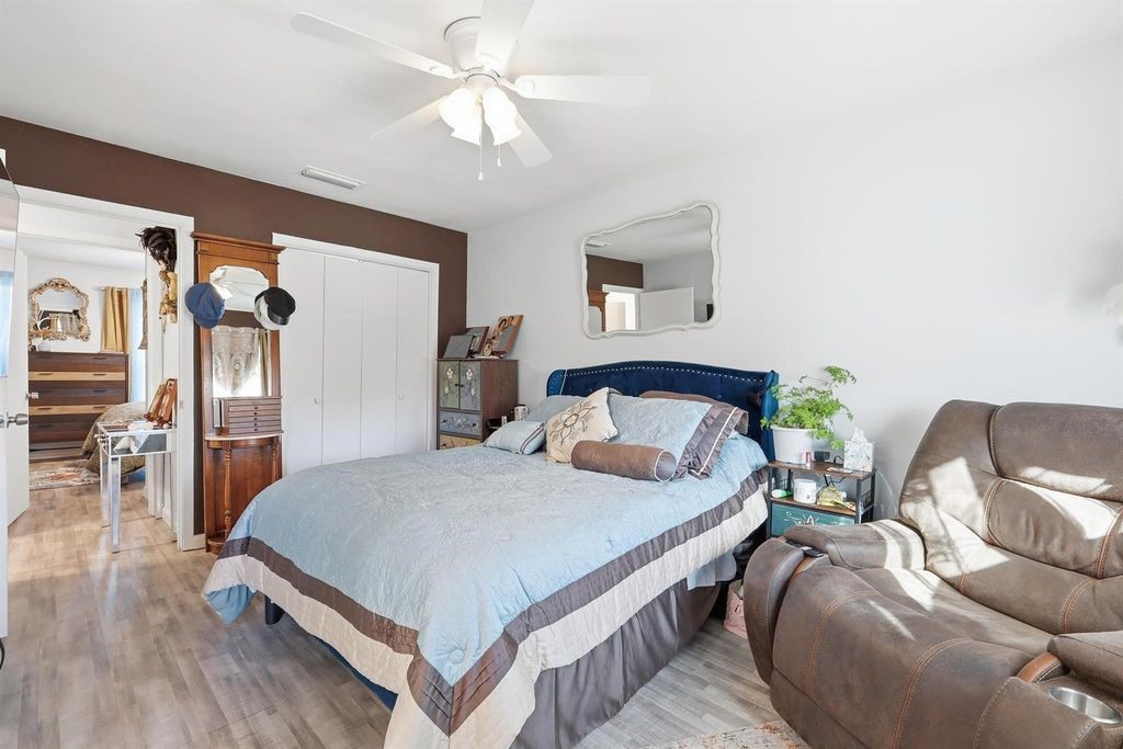 2828 Elk Grove Road Carrollton, TX 75007 - Photo 16 of 25 Gallery Image 16