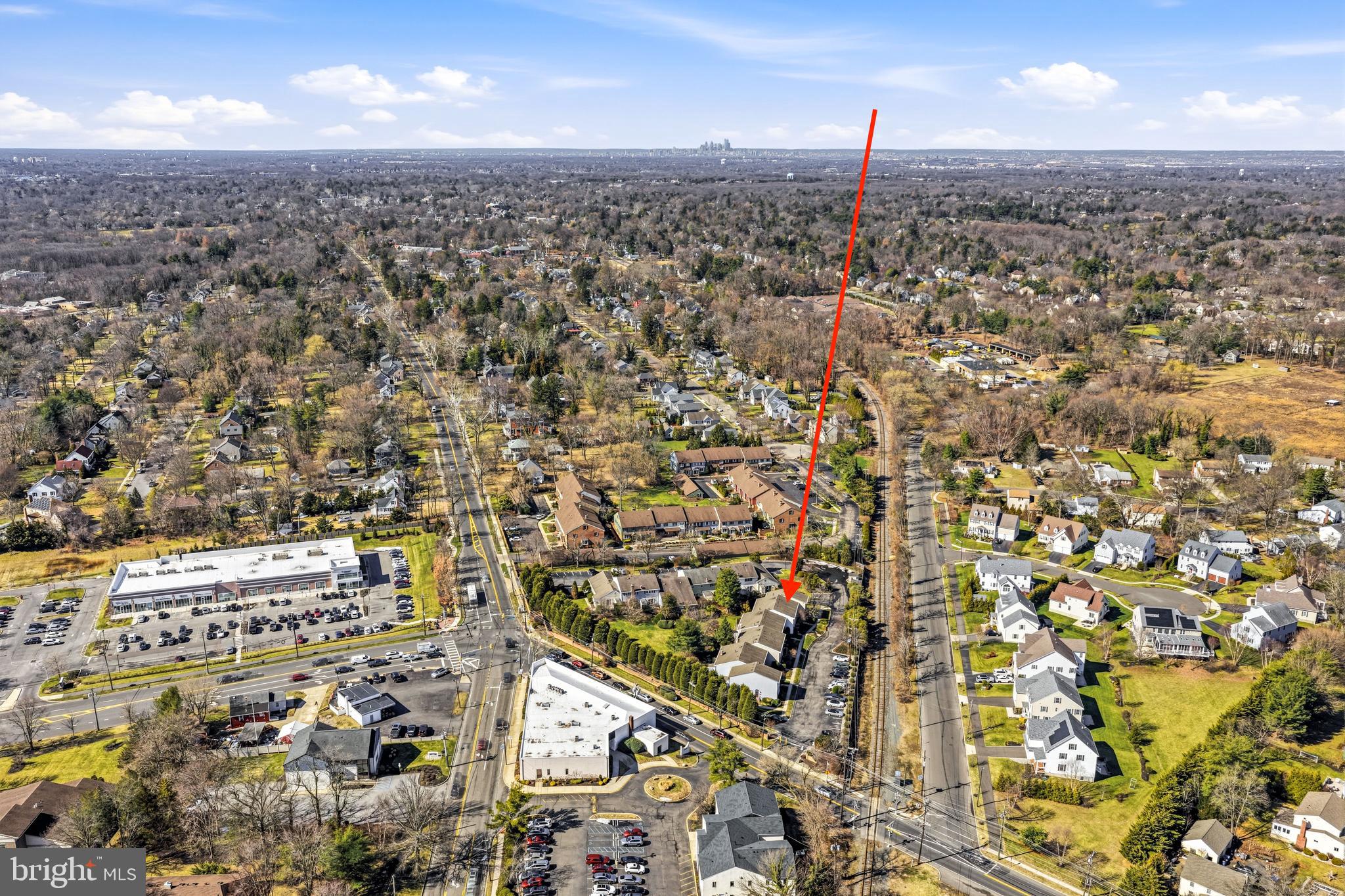 635 East Main Street, Unit 7 Moorestown, NJ 08057 - Photo 44 of 52 an aerial view of multiple house