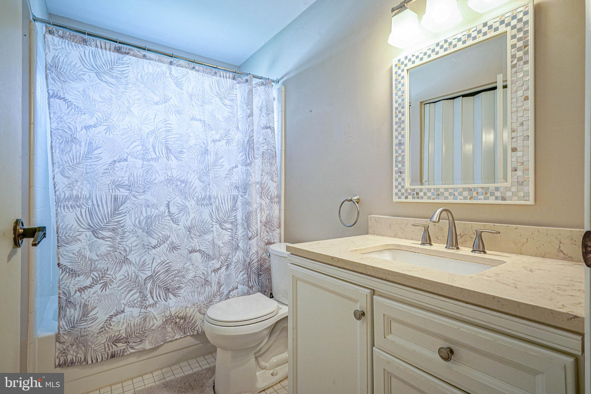 987 Westminster Drive North Southampton, NJ 08088 - Photo 31 of 33