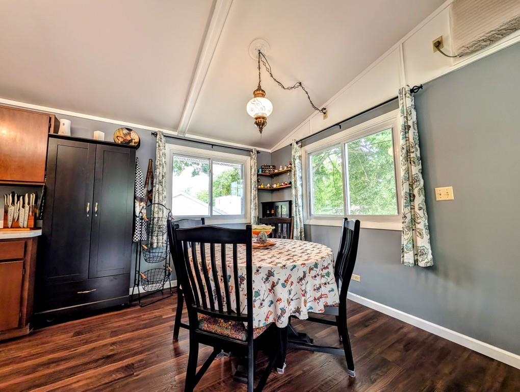 1407 South Kernan Avenue Appleton, WI 54915 - Photo 7 of 30