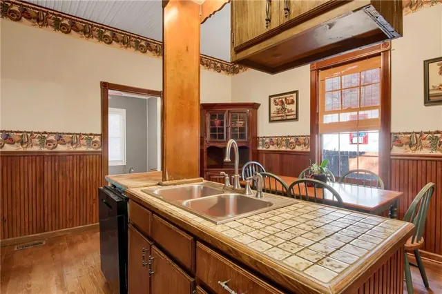 $215,000 | 1617 Elm Street Northeast, Conyers, GA 30012