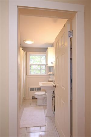 4 Eaton Road Wenham, MA 01984 - Photo 18 of 30 Gallery Image 18