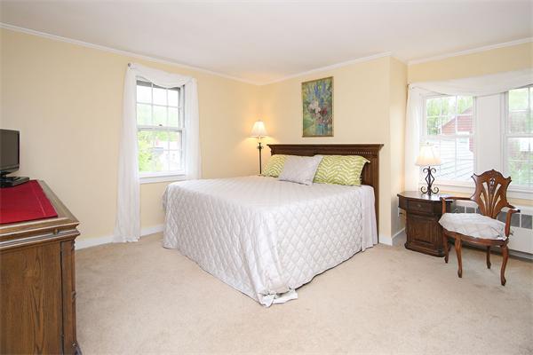 4 Eaton Road Wenham, MA 01984 - Photo 19 of 30 Gallery Image 19