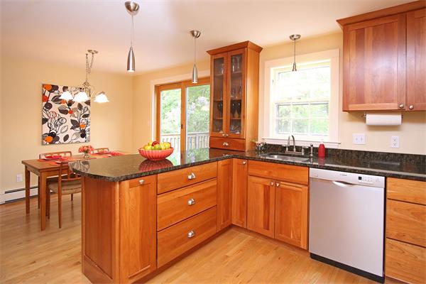 4 Eaton Road Wenham, MA 01984 - Photo 4 of 30 Gallery Image 4