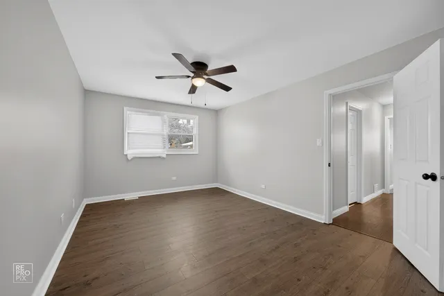 $375,500 | 7850 McVicker Avenue, Burbank, IL 60459