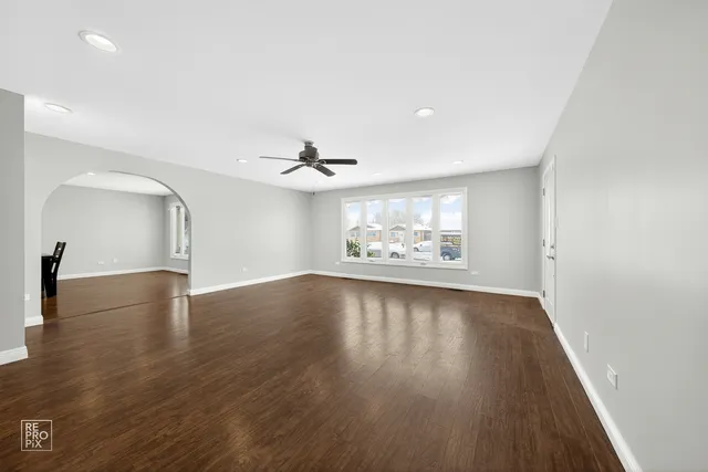 $375,500 | 7850 McVicker Avenue, Burbank, IL 60459