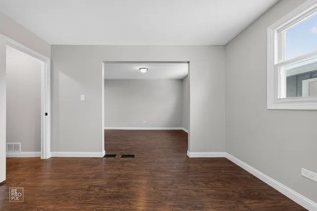 $375,500 | 7850 McVicker Avenue, Burbank, IL 60459