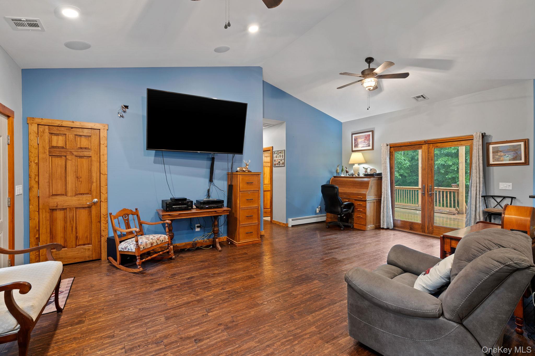 83 Cotter Road Highland, NY 12528 - Photo 5 of 43