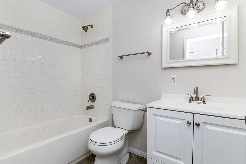 13427 Utopia Road Poway, CA 92064 - Photo 8 of 17