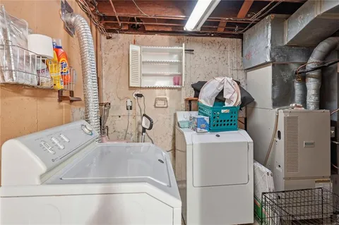 $285,000 | 2905 Linden Drive, Kansas City, KS 66106