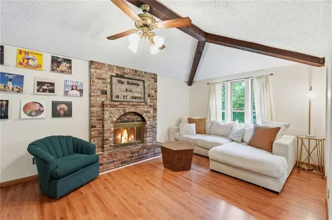 $285,000 | 2905 Linden Drive, Kansas City, KS 66106