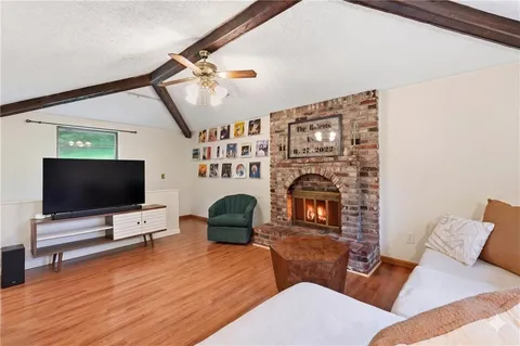 $285,000 | 2905 Linden Drive, Kansas City, KS 66106