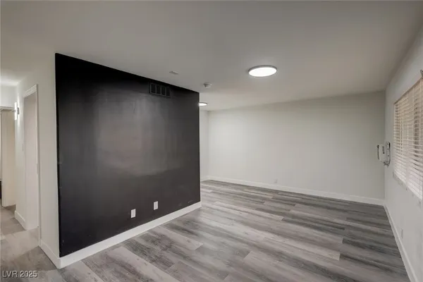 $1,095 | 1922 Fairfield 1 Avenue, Unit 102, Las Vegas, NV 89102