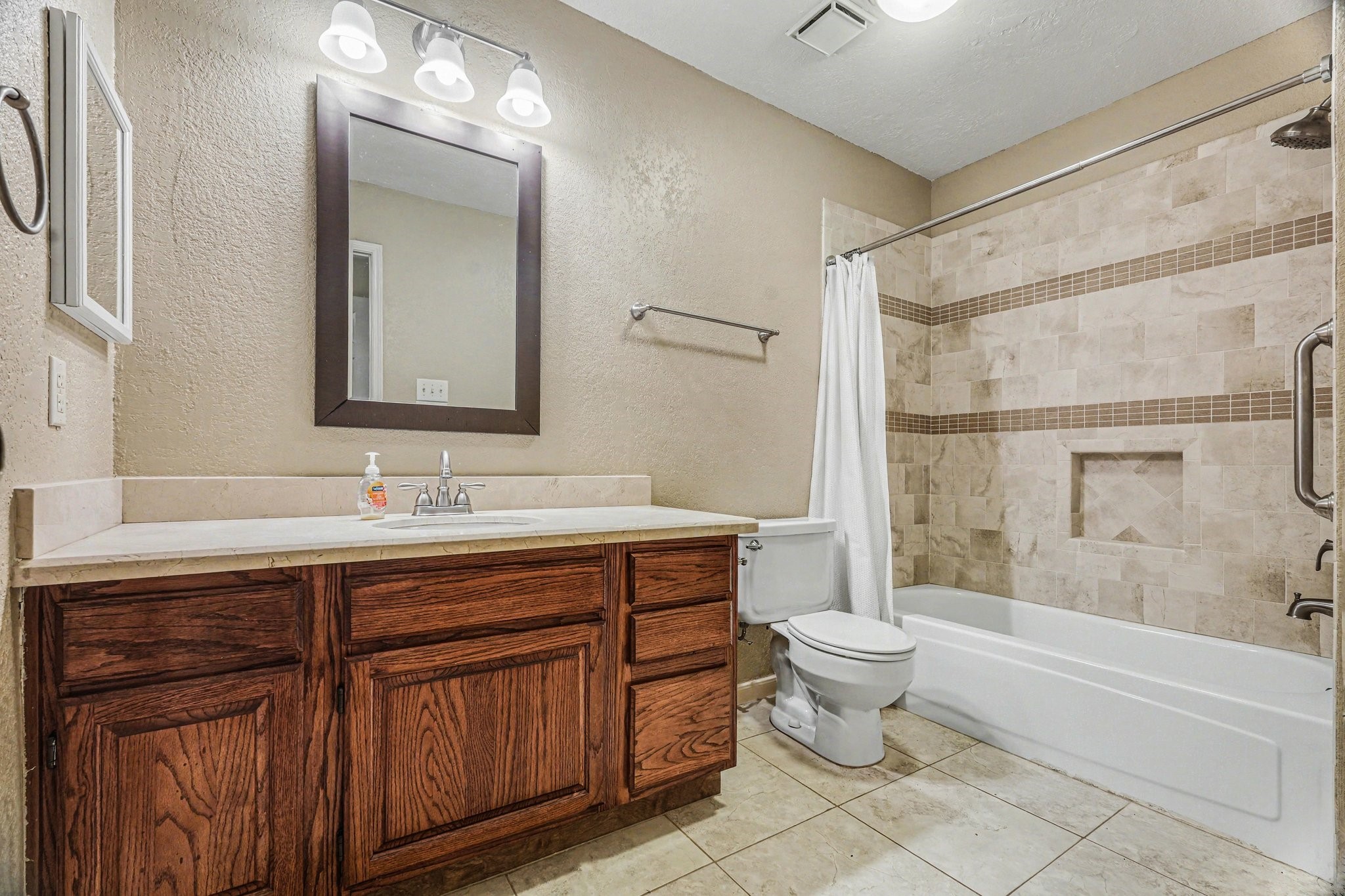 16422 Willingham Way Houston, TX 77095 - Photo 17 of 21