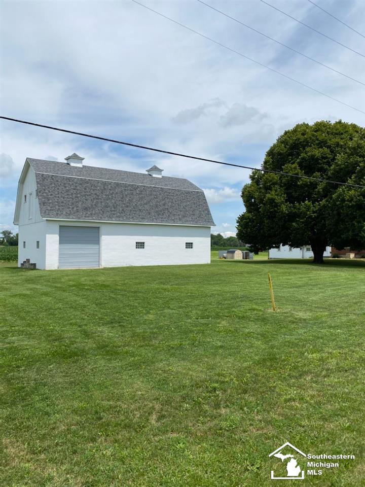 5098 South Custer Road Monroe, MI 48161 - Photo 6 of 41