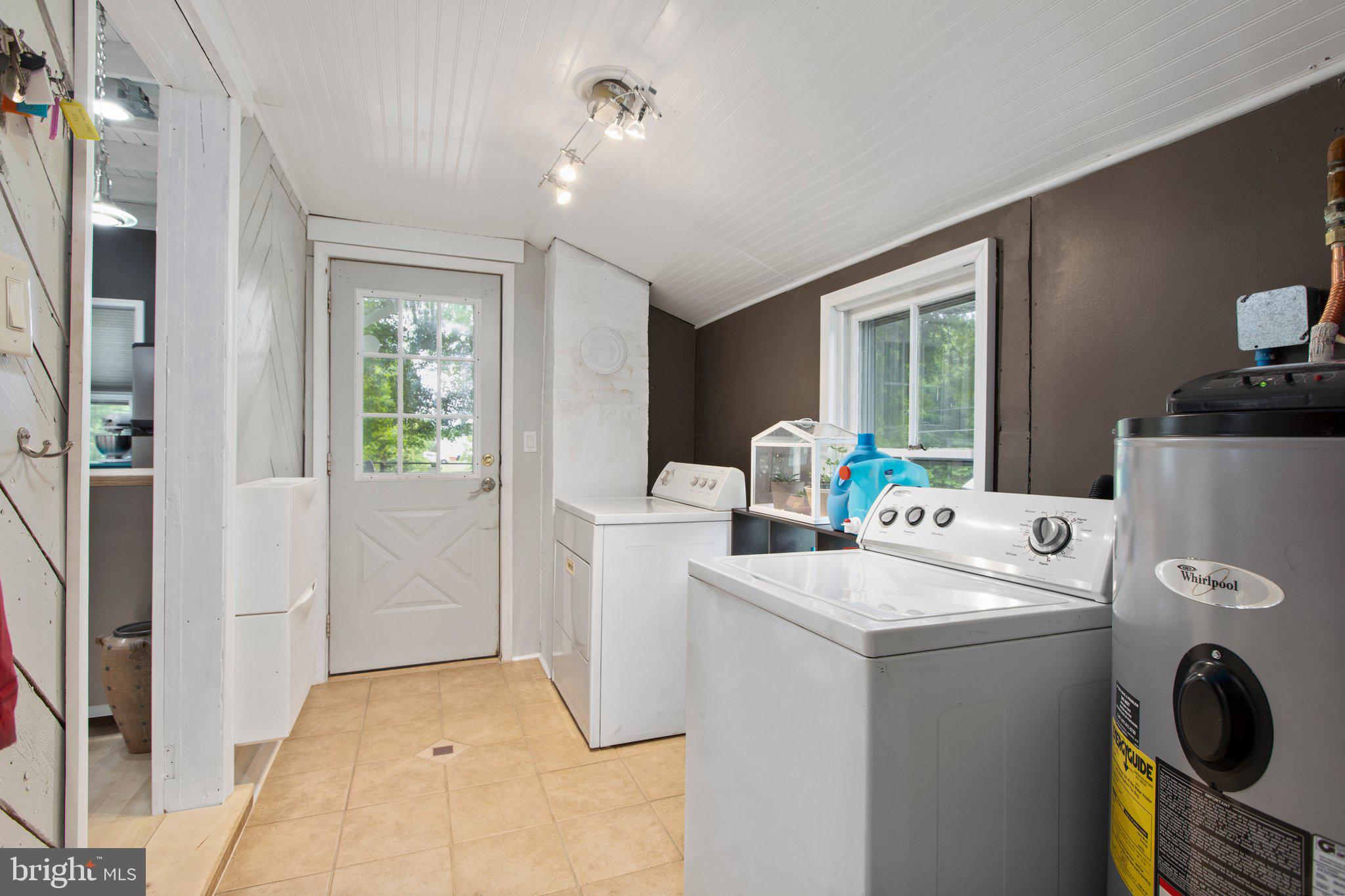 9921 Gordon Road Spotsylvania, VA 22553 - Photo 17 of 61 Gallery Image 17