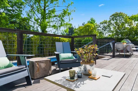 $2,195,000 | 1675 Sylvaner Avenue, St. Helena, CA 94574