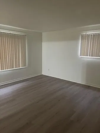 $1,500 | 8254 Milburn Street, Westland, MI 48185