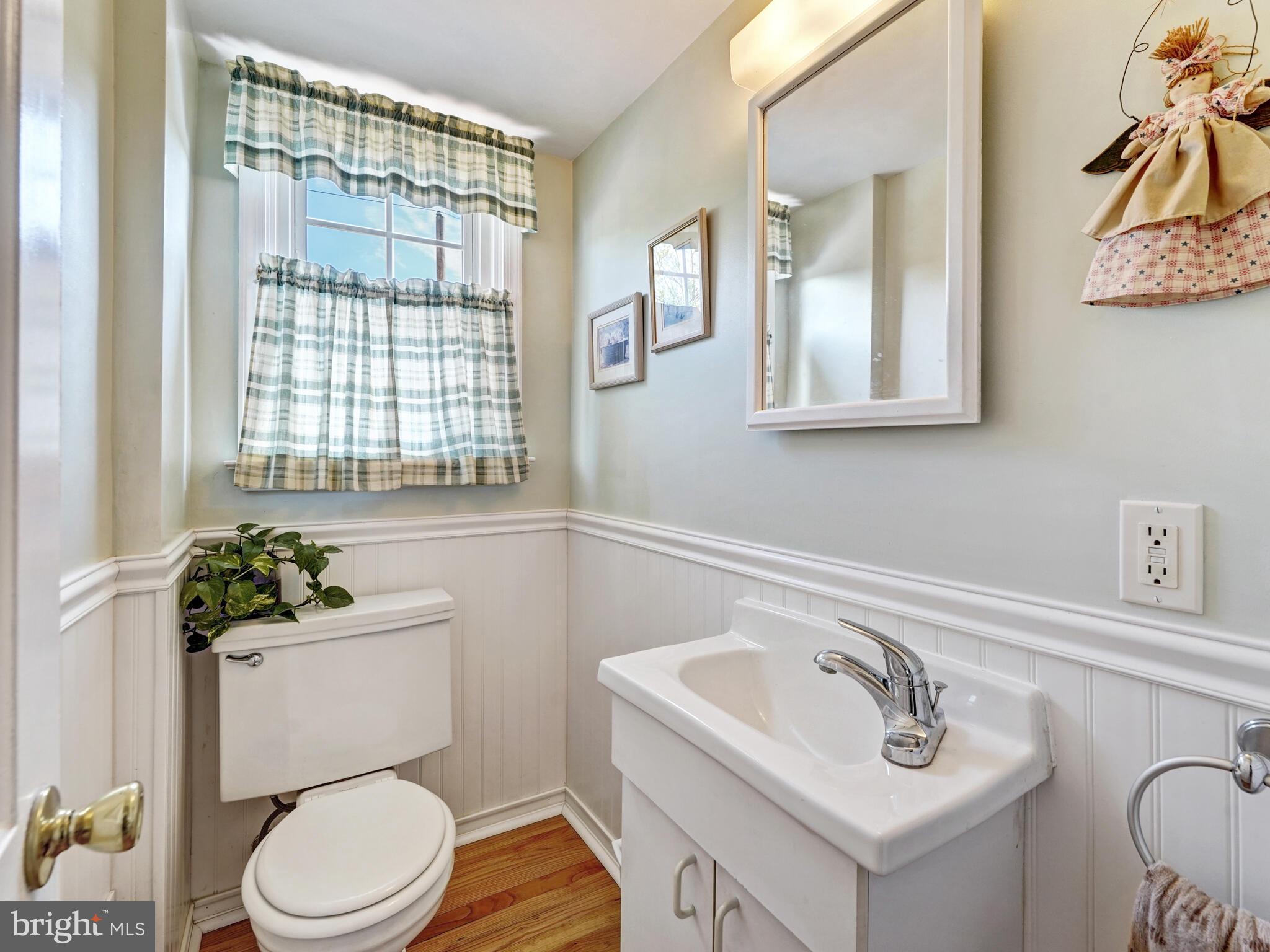 333 Harrington Road Havertown, PA 19083 - Photo 12 of 37