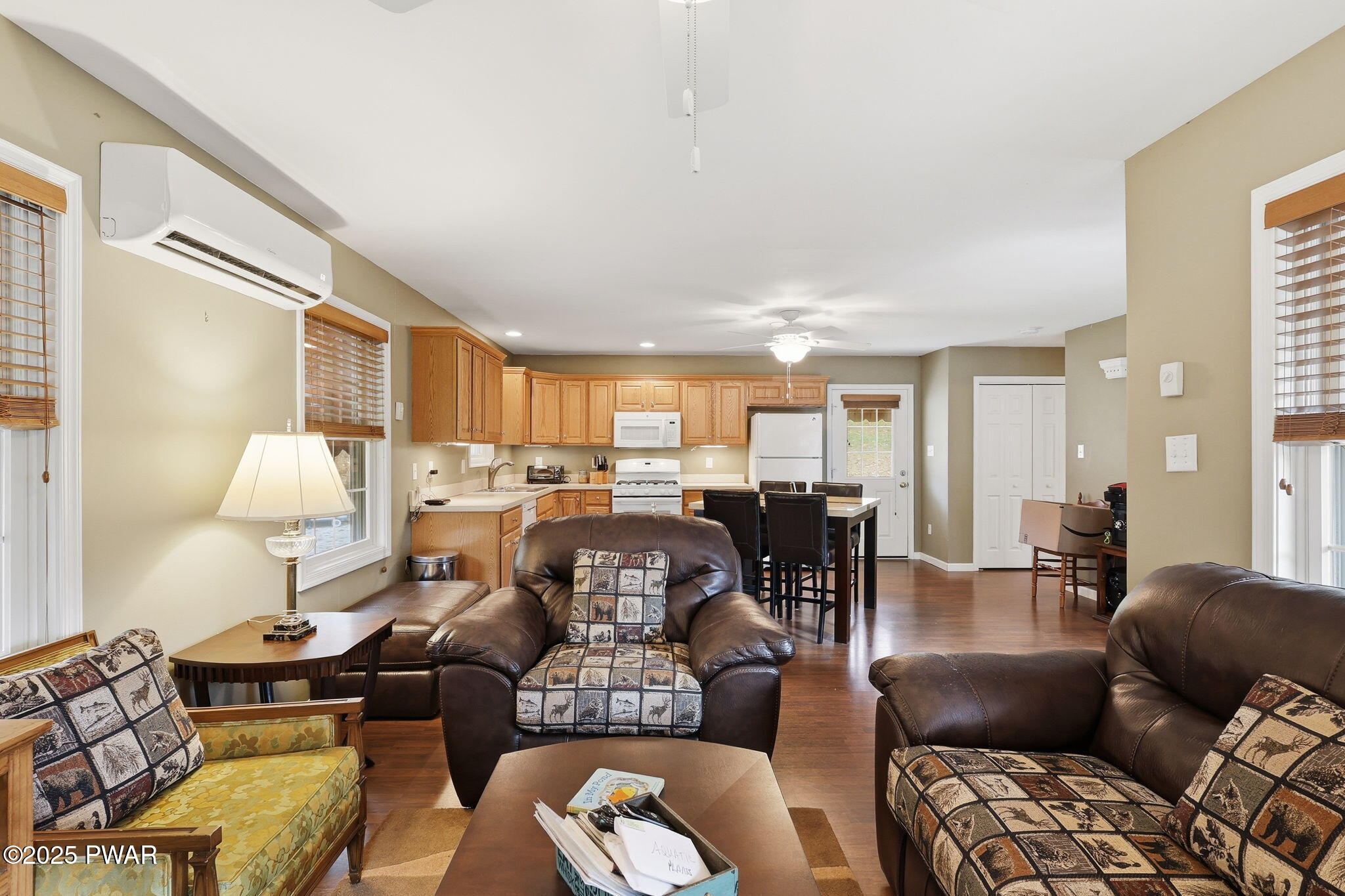 511 Towpath Road Hawley, PA 18428 - Photo 4 of 71