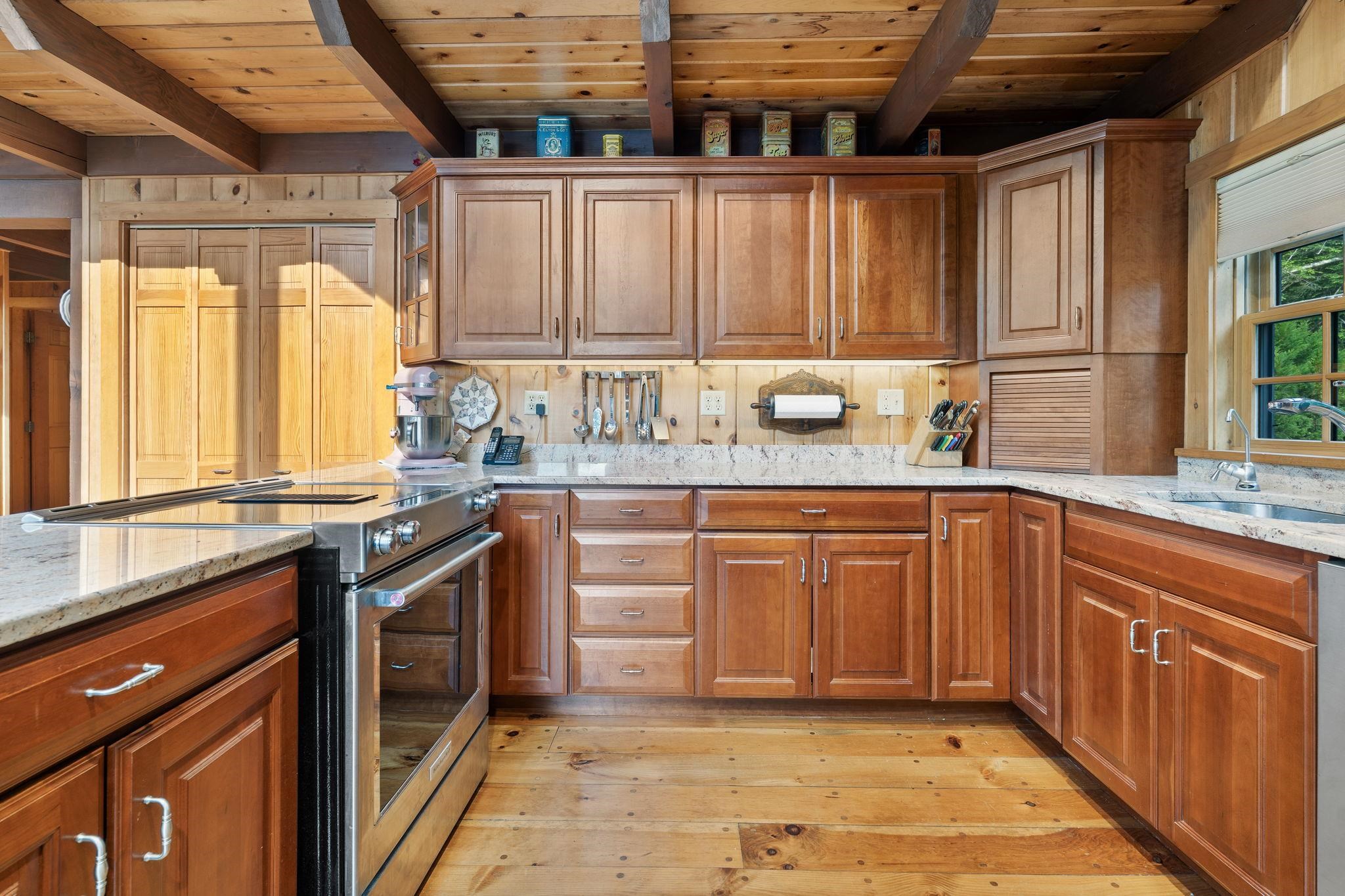 164 Fox Run Road Stoddard, NH 03464 - Photo 18 of 59 Gallery Image 18