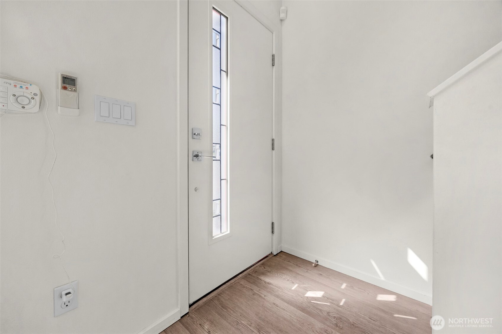 1966 South Grand Street Seattle, WA 98144 - Photo 13 of 25 a view of an empty room