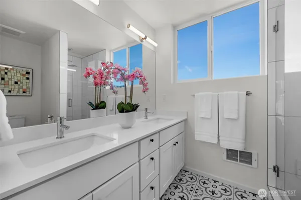 $655,000 | 1966 South Grand Street, Seattle, WA 98144