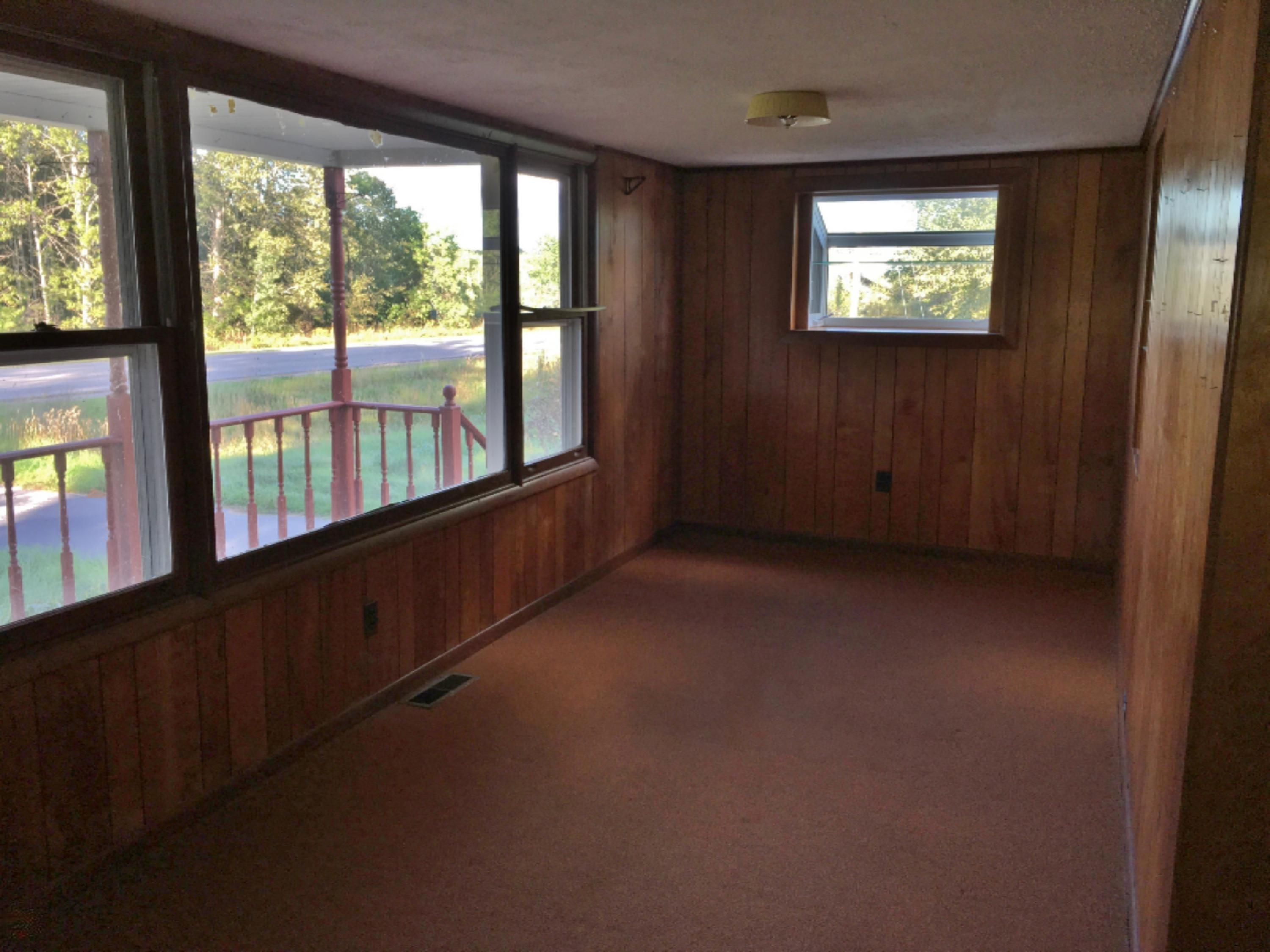 22705 22 Mile Road Paris, MI 49338 - Photo 5 of 15 EntryMudroom