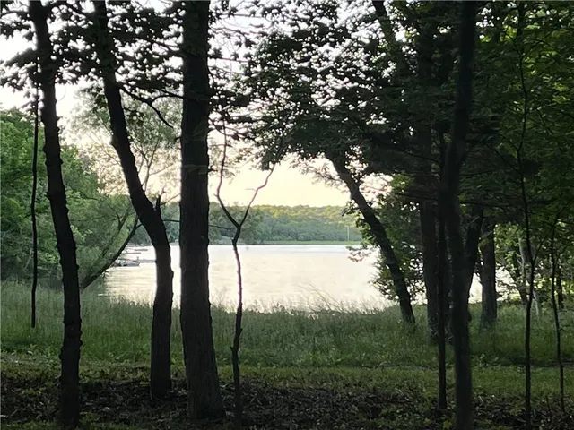 $9,500 | 2 Orchard Lane, Mound City, KS 66056