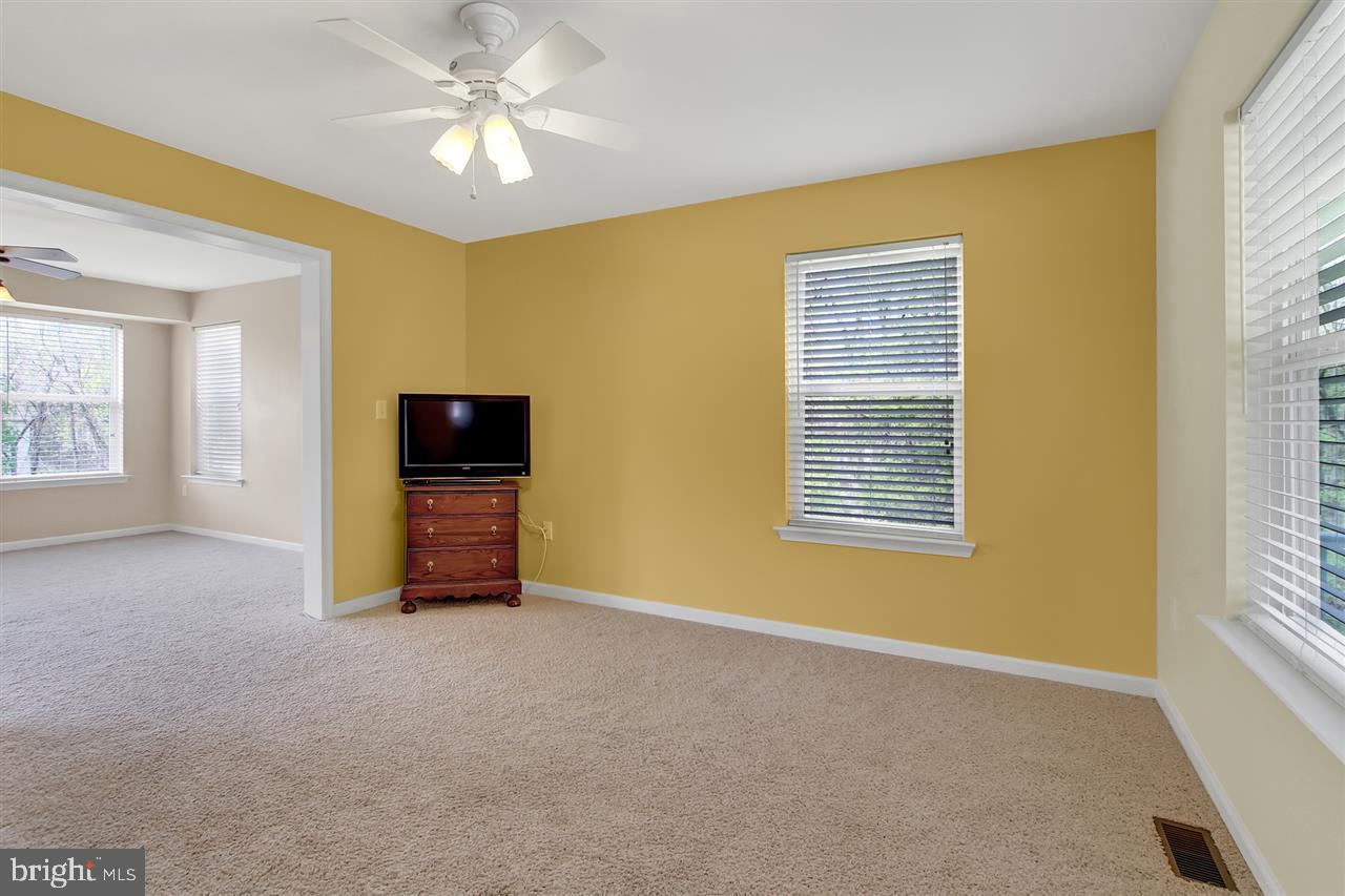 701 McGlaughlin Road Fairfield, PA 17320 - Photo 2 of 36