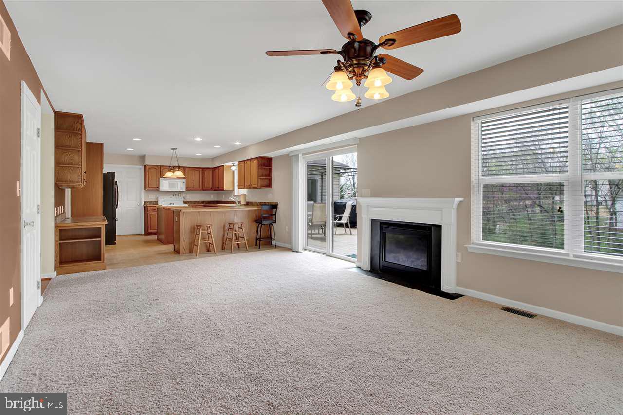 701 McGlaughlin Road Fairfield, PA 17320 - Photo 4 of 36