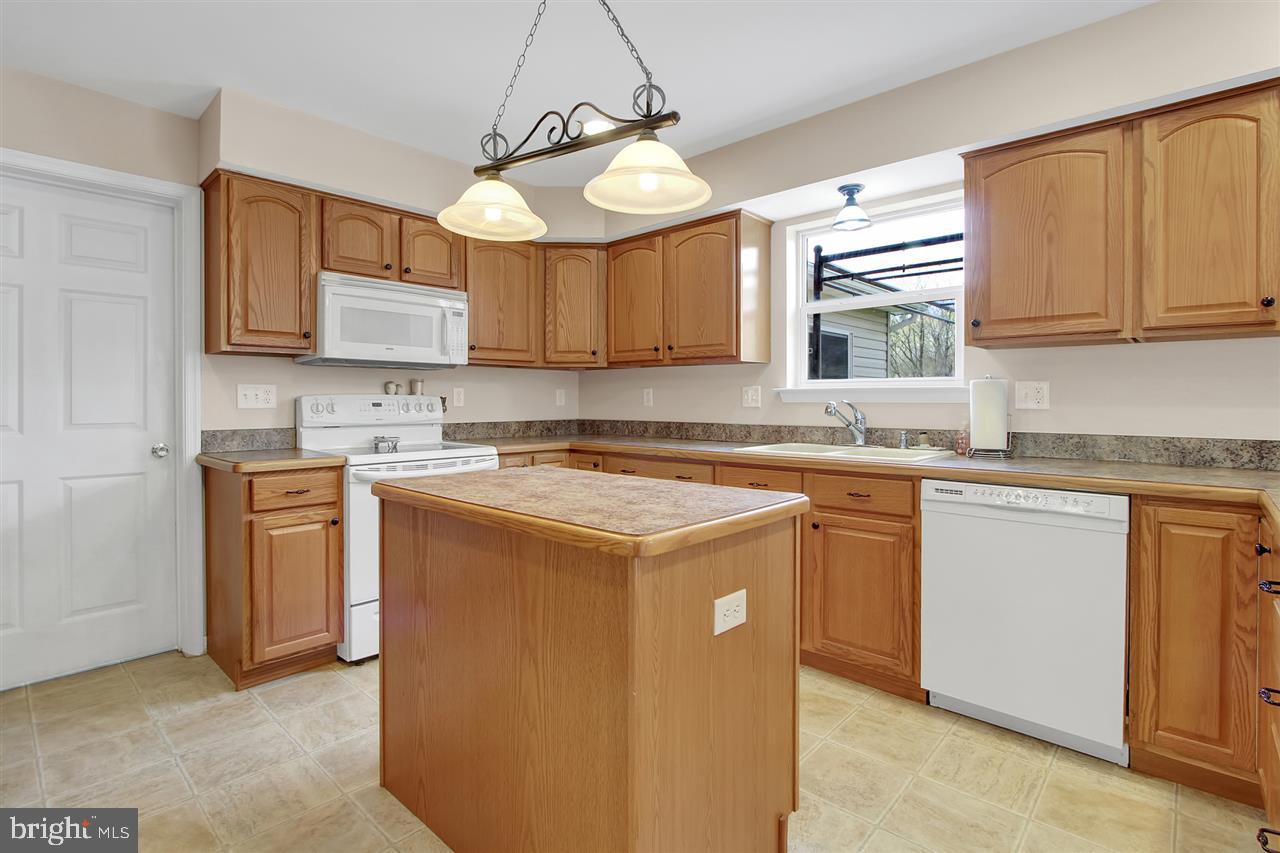 701 McGlaughlin Road Fairfield, PA 17320 - Photo 8 of 36