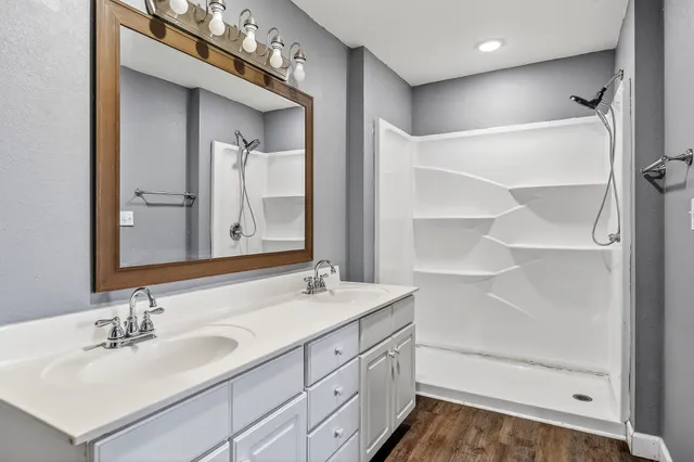 $309,900 | 6940 South York Highway, Clarkrange, TN 38553