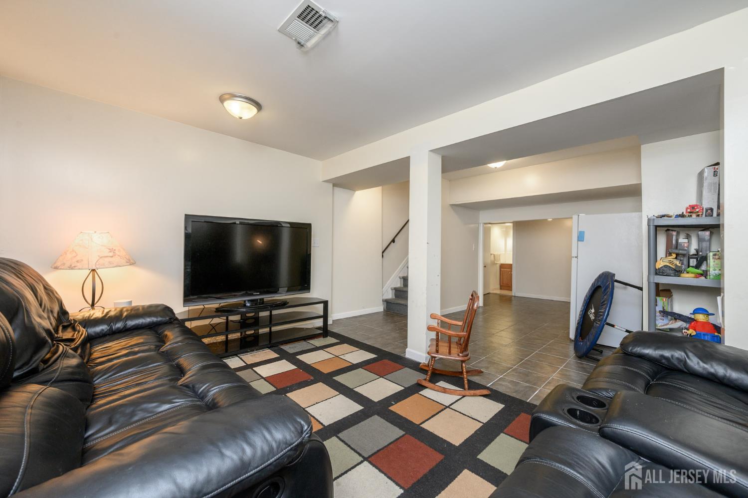 171 Howell Avenue Fords, NJ 08863 - Photo 25 of 33