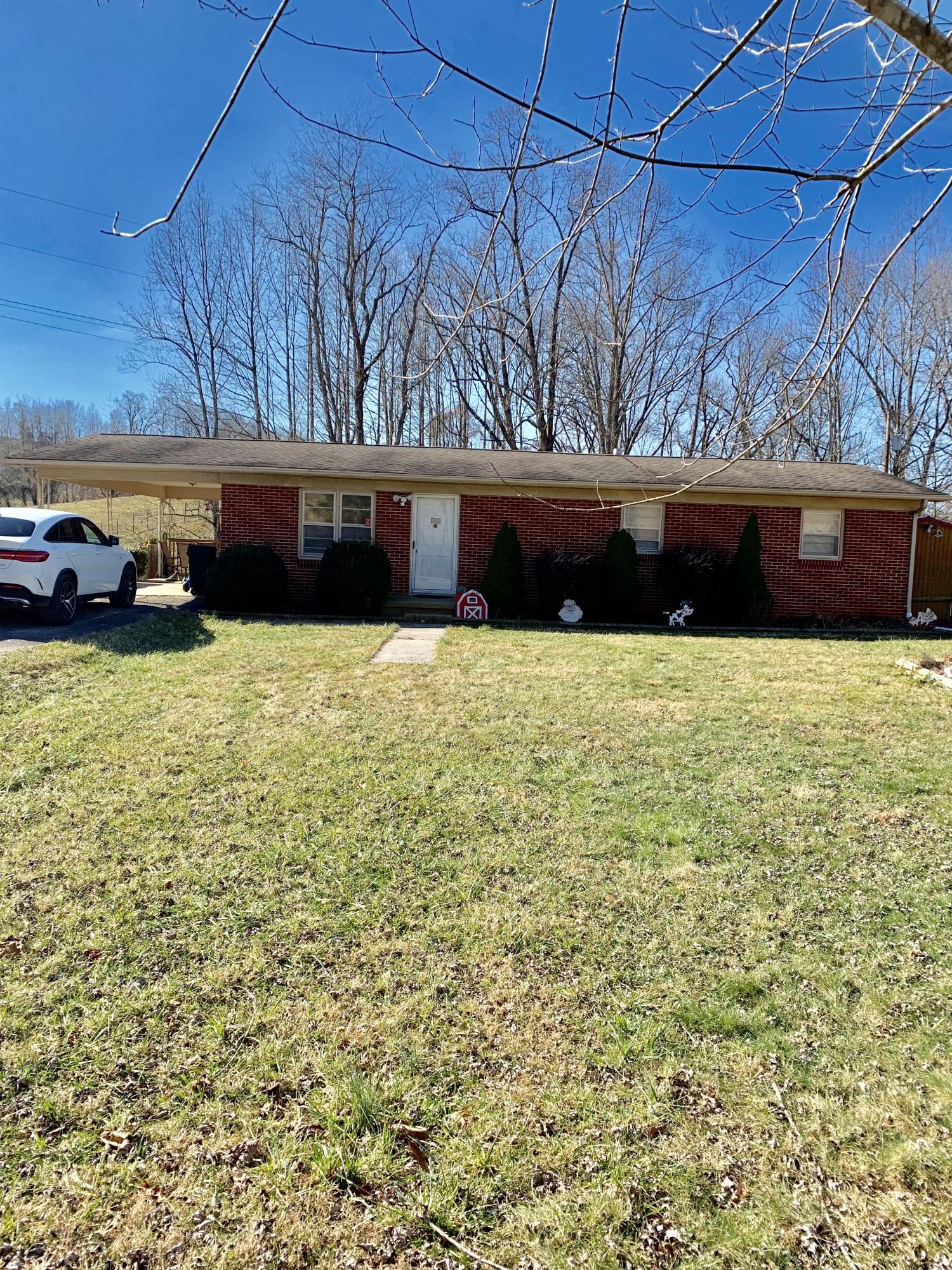 835 Iron Works Road Harrogate, TN 37752 - Photo 3 of 25 Front exterior