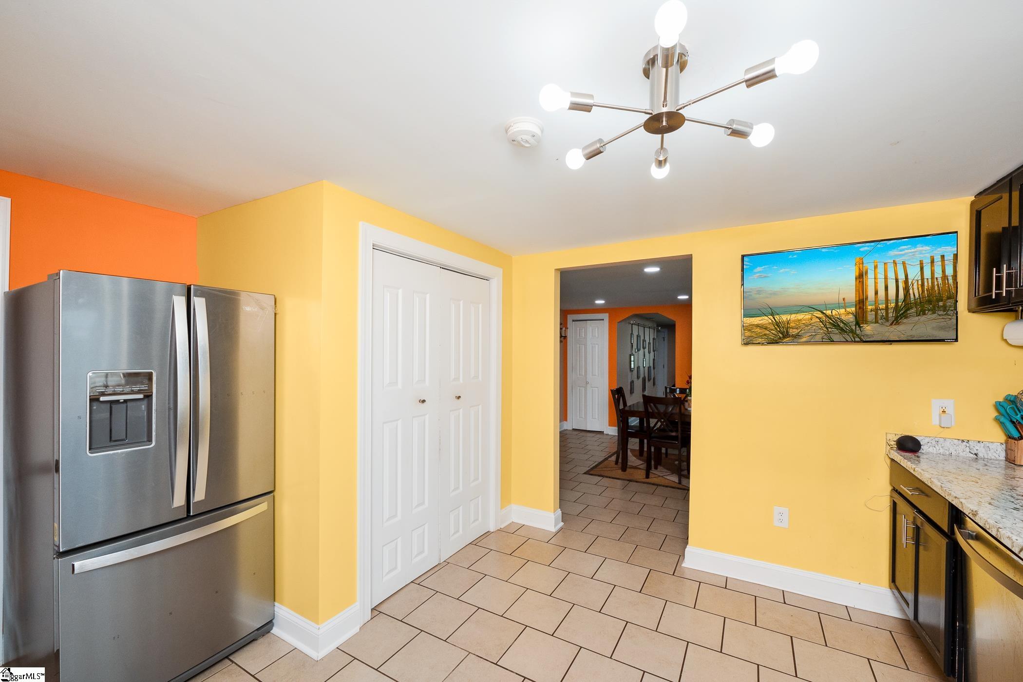 358 Finley Road Easley, SC 29642 - Photo 9 of 20